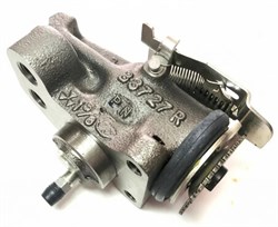 1476011340 Цилиндр тормозной FSR90 передний правый Isuzu =Оригинал=