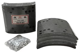 1471260910 T4101805 Накладка тормозная FVR34 задняя (8шт, с заклепками) EMIC